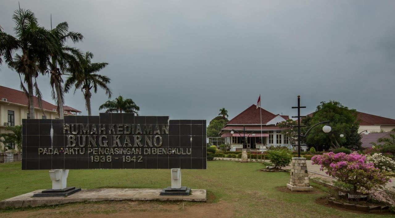 Amaris Hotel Bengkulu Bagian luar foto